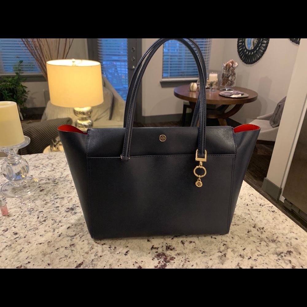 Tory Burch Navy Leather Carry all